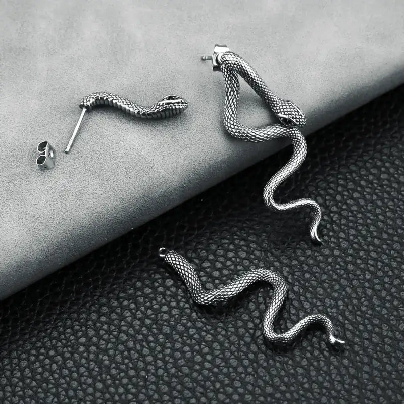 Bold Snake Stud Earrings for Women – Gothic Punk Vibes 5