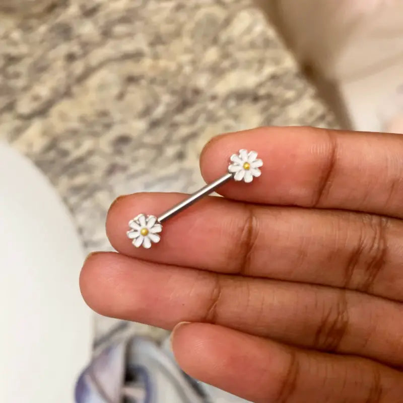 14G Daisy Flower Nipple Ring – Surgical Steel Body Jewelry