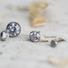 In this guide, we’ll show you how to choose the right piercing jewelry for every occasion, so you can shine with confidence anywhere you go.