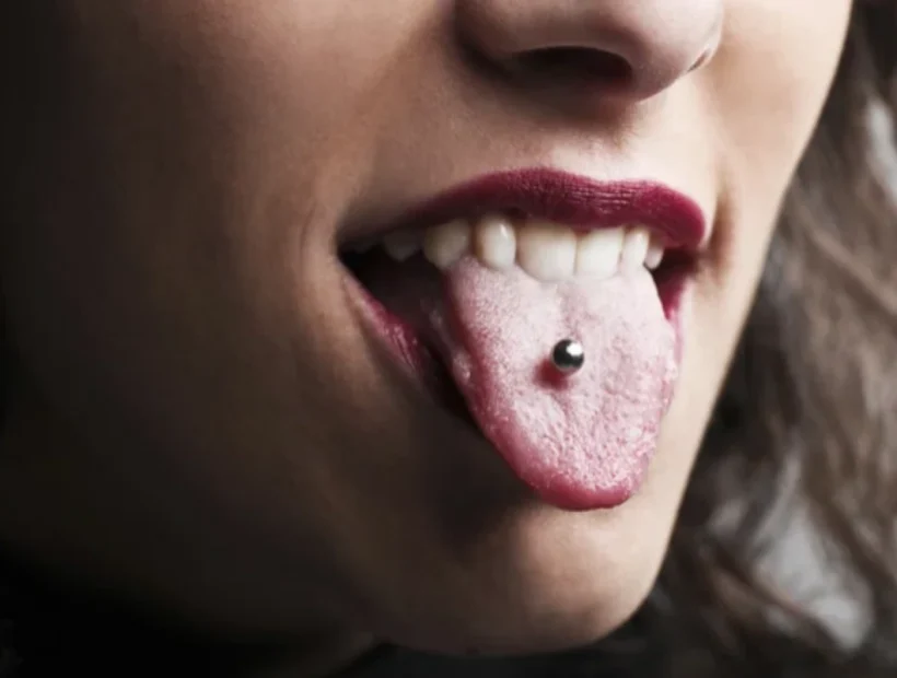 Oral piercing jewelry
