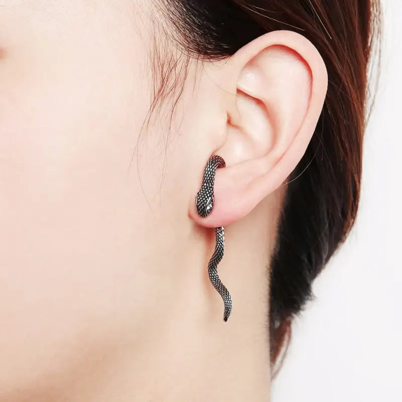 Retro-Inspired Snake Stud Earrings 2