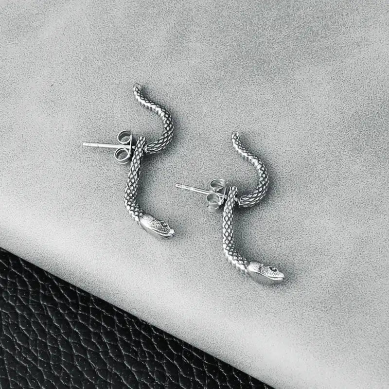 Retro-Inspired Snake Stud Earrings 9