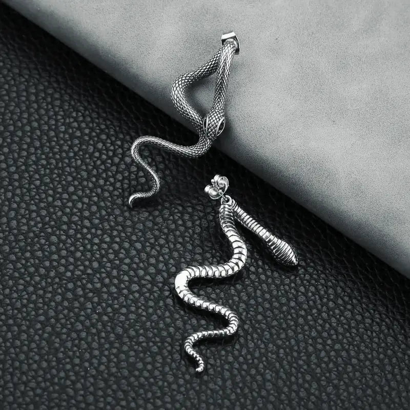 Bold Snake Stud Earrings for Women – Gothic Punk Vibes 4